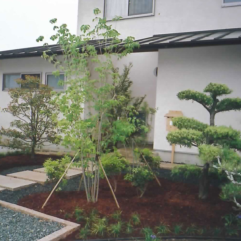 造園施工・薪囲い・樹木管理・